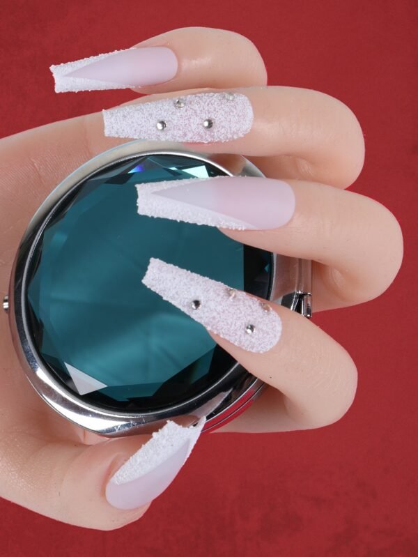 Luxury Design Stick On Nails - Image 9