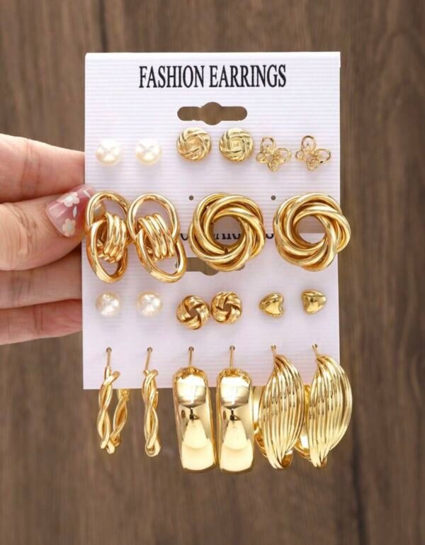 Bulky Fashion Earrings - Image 2